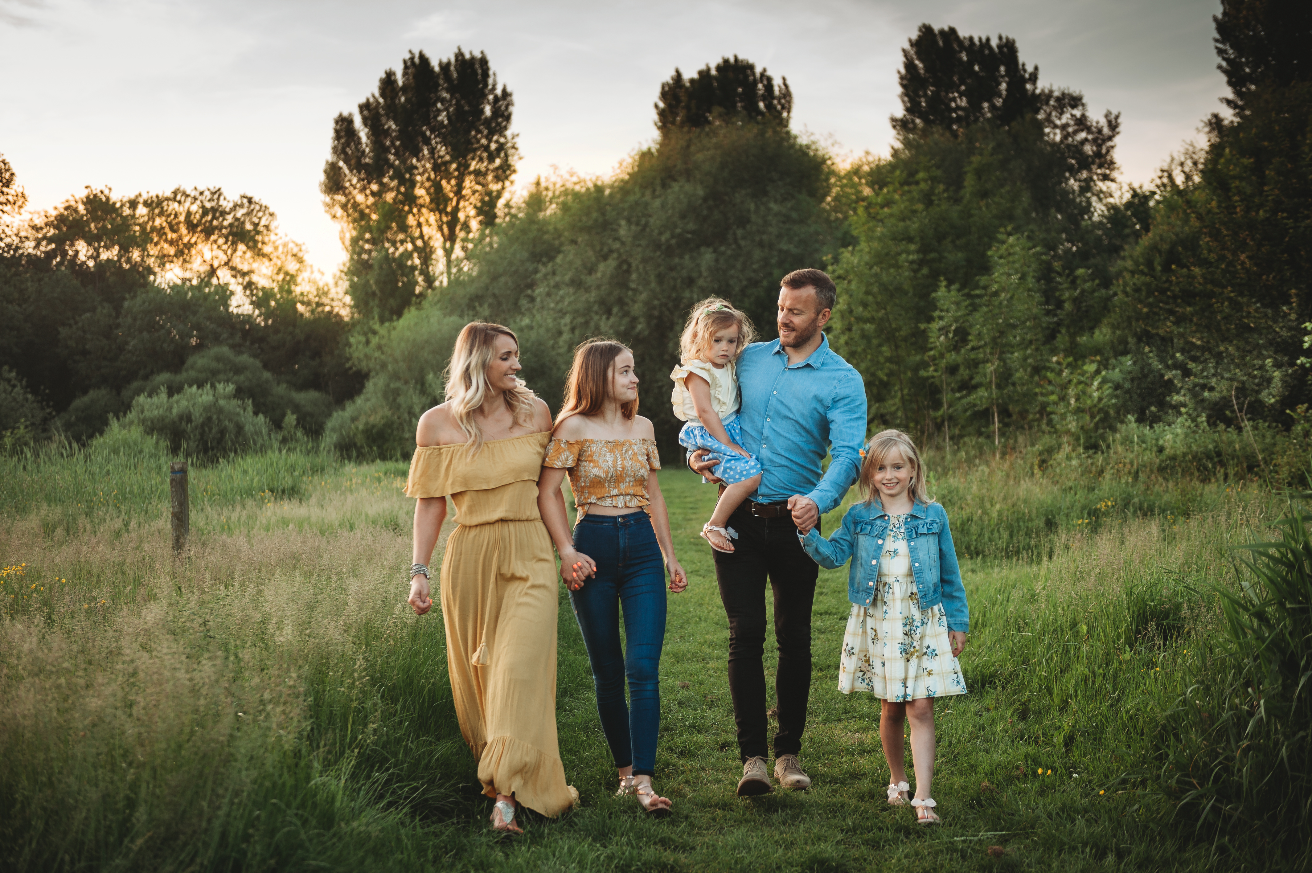 You are currently viewing Natural Family Session Cambridge