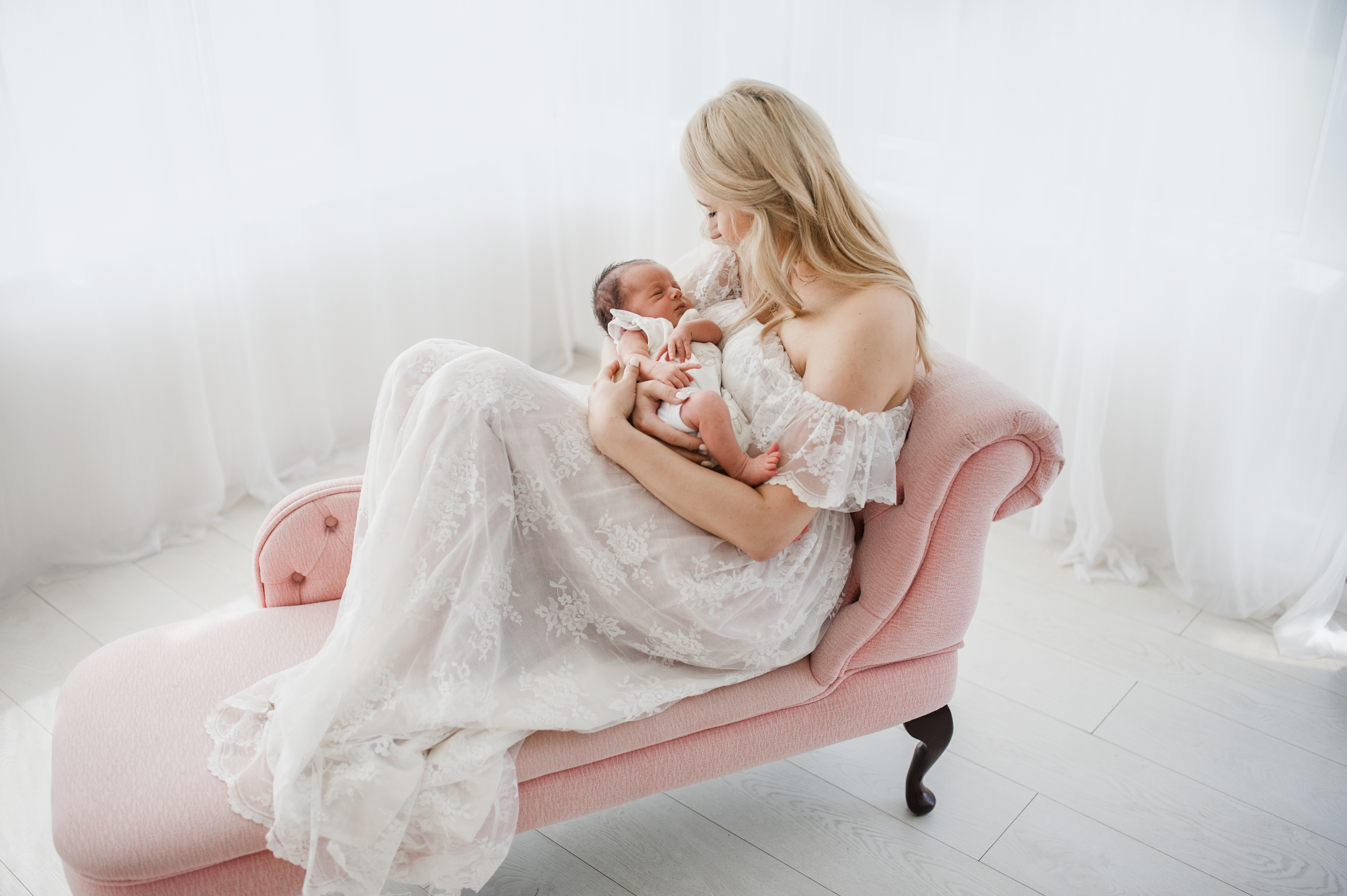 Read more about the article Newborn photography Cambridge